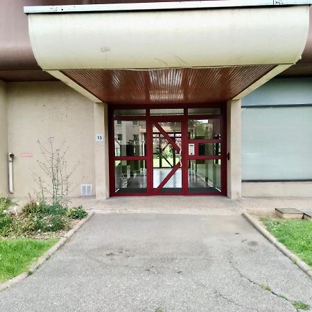 Grand F2 De 47M2 Au 15Eme Etage Dans Une Residence Tres Calme - 017 Rouen Dış mekan fotoğraf